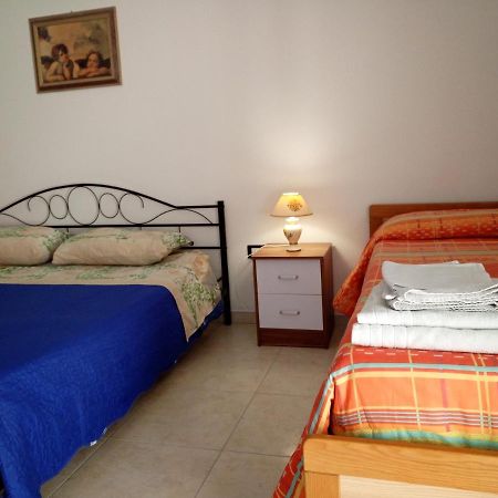 B&B Express Leverano Exterior foto