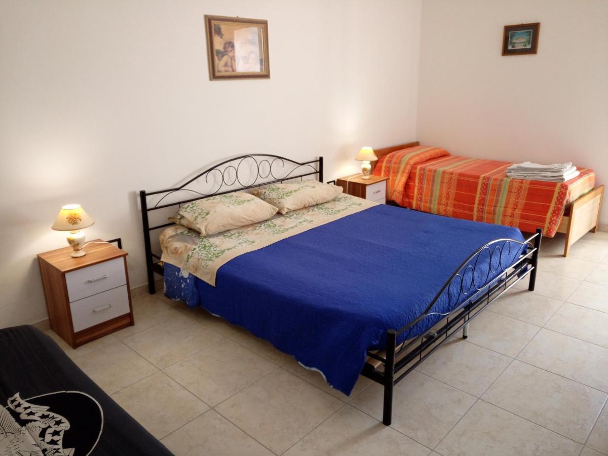 B&B Express Leverano Exterior foto
